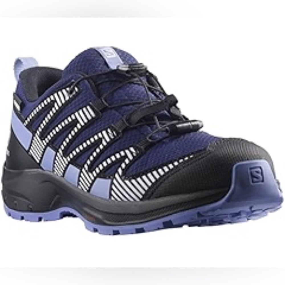 Salomon XA PRO V8 CSWP  Trail shoes size 5